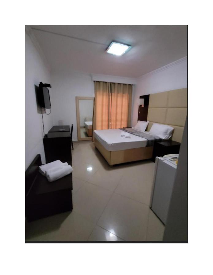Guest House La Plaza Luanda Esterno foto