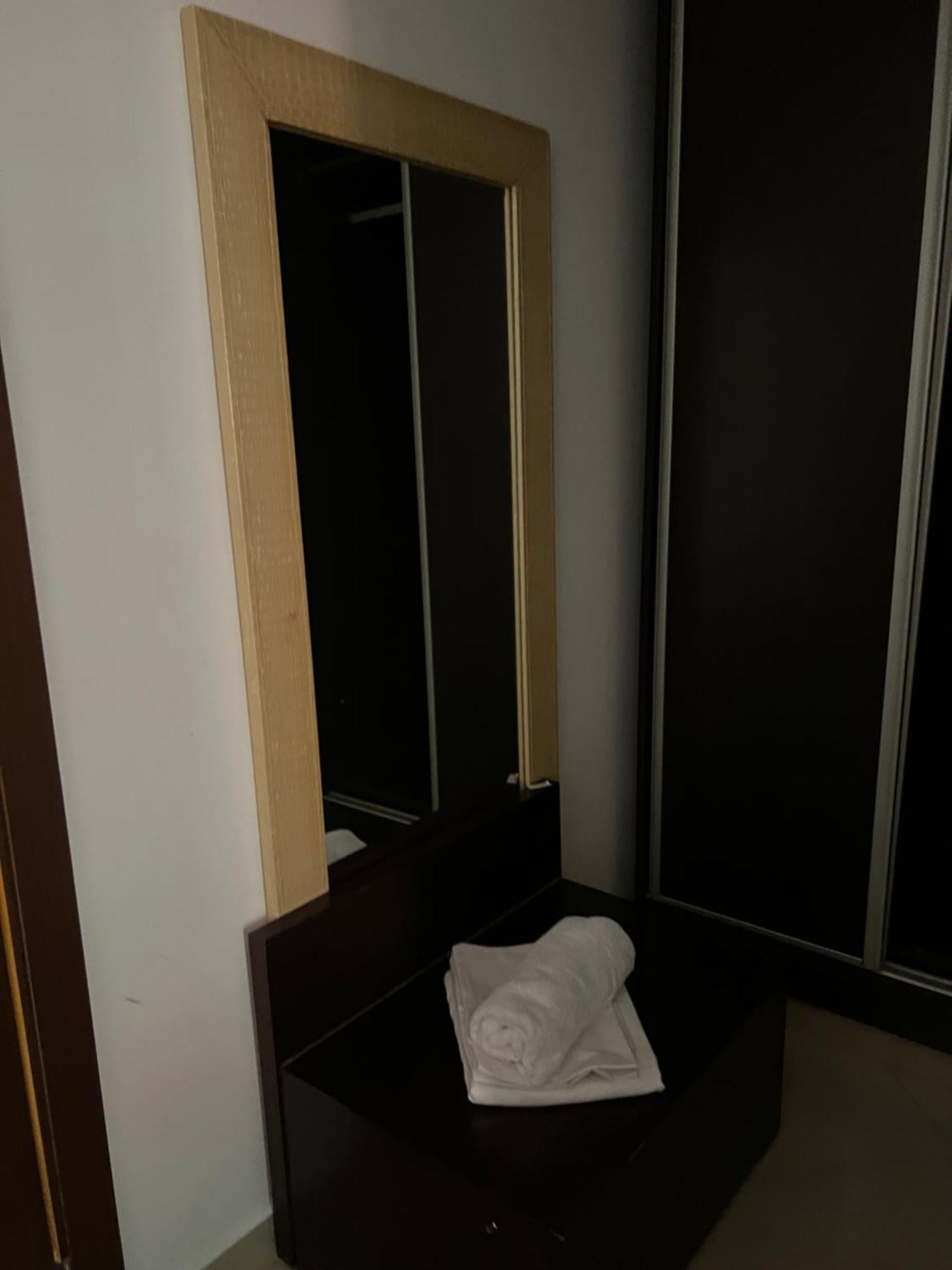 Guest House La Plaza Luanda Esterno foto